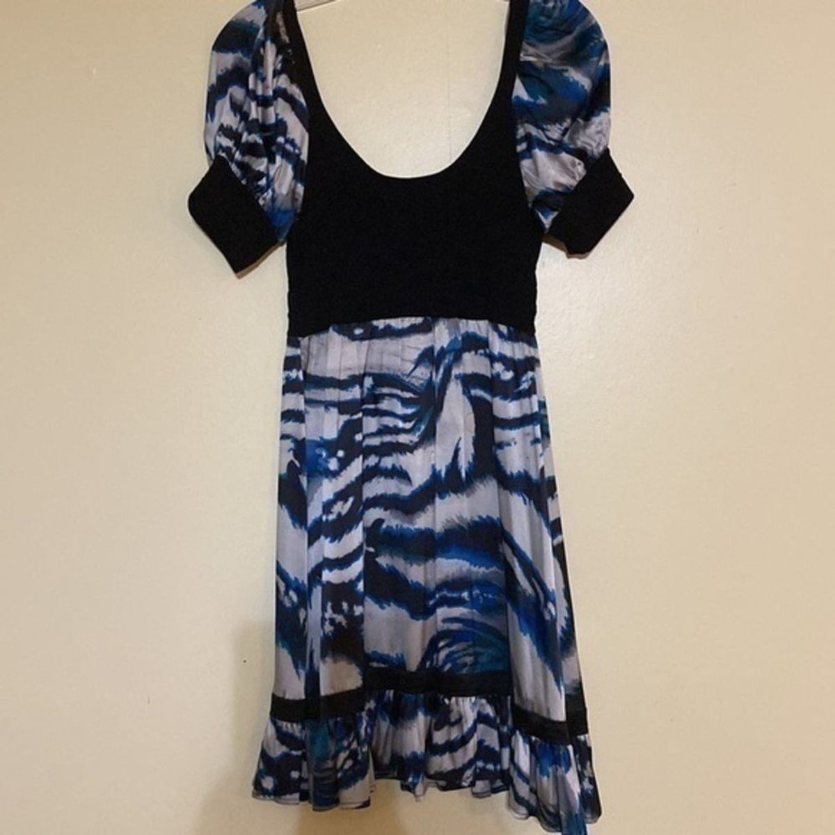 Bebe Puff Sleeve Flare Mini Dress Silk Spandex Small Black Blue 