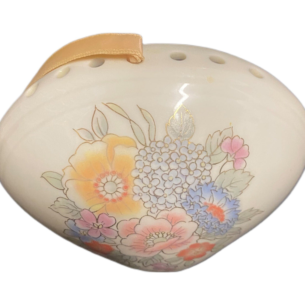 Vintage Ceramic Potpourri Pomander Freshener Floral Fragrance Seashell Shape