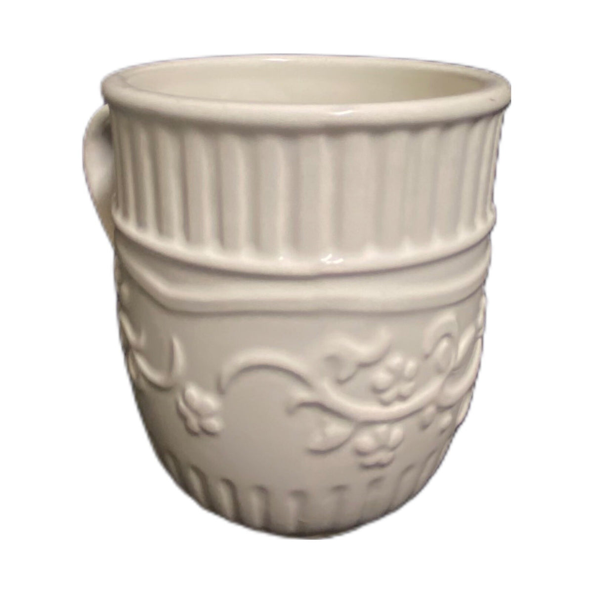 Mikasa AMERICAN COUNTRYSIDE 3- Mugs Earthenware White Tea Cups Embossed Design