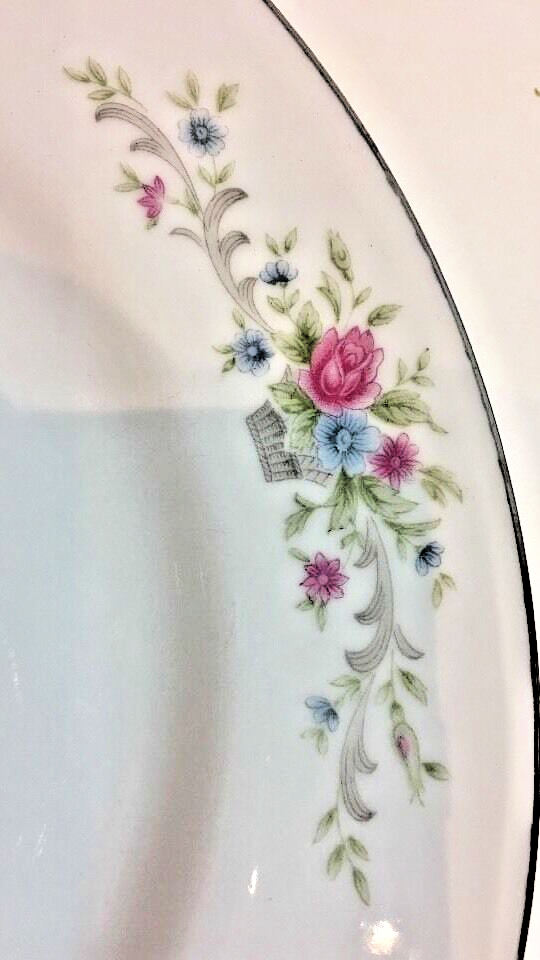 Florenteen FANTASIA Set of 4 Dinner Plates Fine China Japan Dinnerware 10 1/4" D