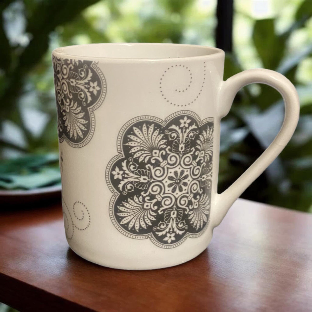I. GODINGER Mug PARIS ROYAL Black & White Ceramic Coffee Tea Cup Floral