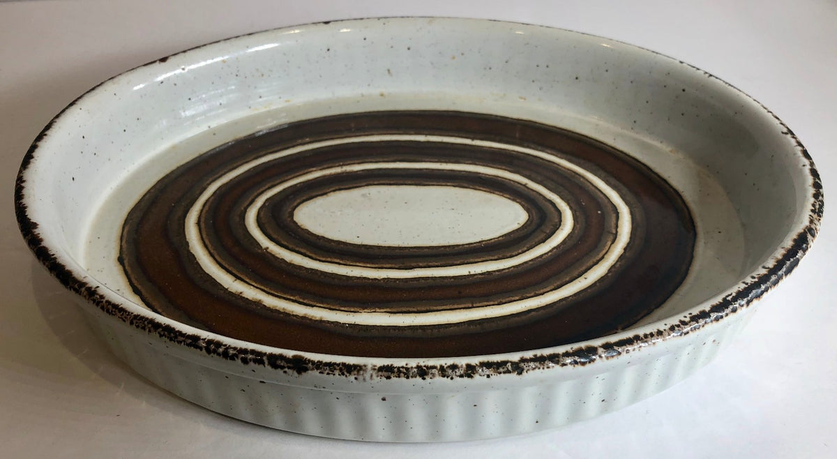 Midwinter Earth Stonehenge England Collection "Oven to Tableware"