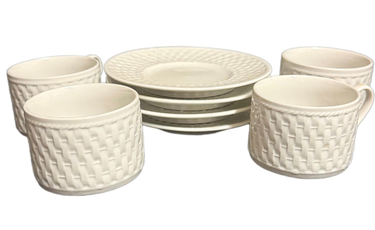 Oneida Gourmet Collection Wicker Set of 4 Cups & Saucers White Basket Weave