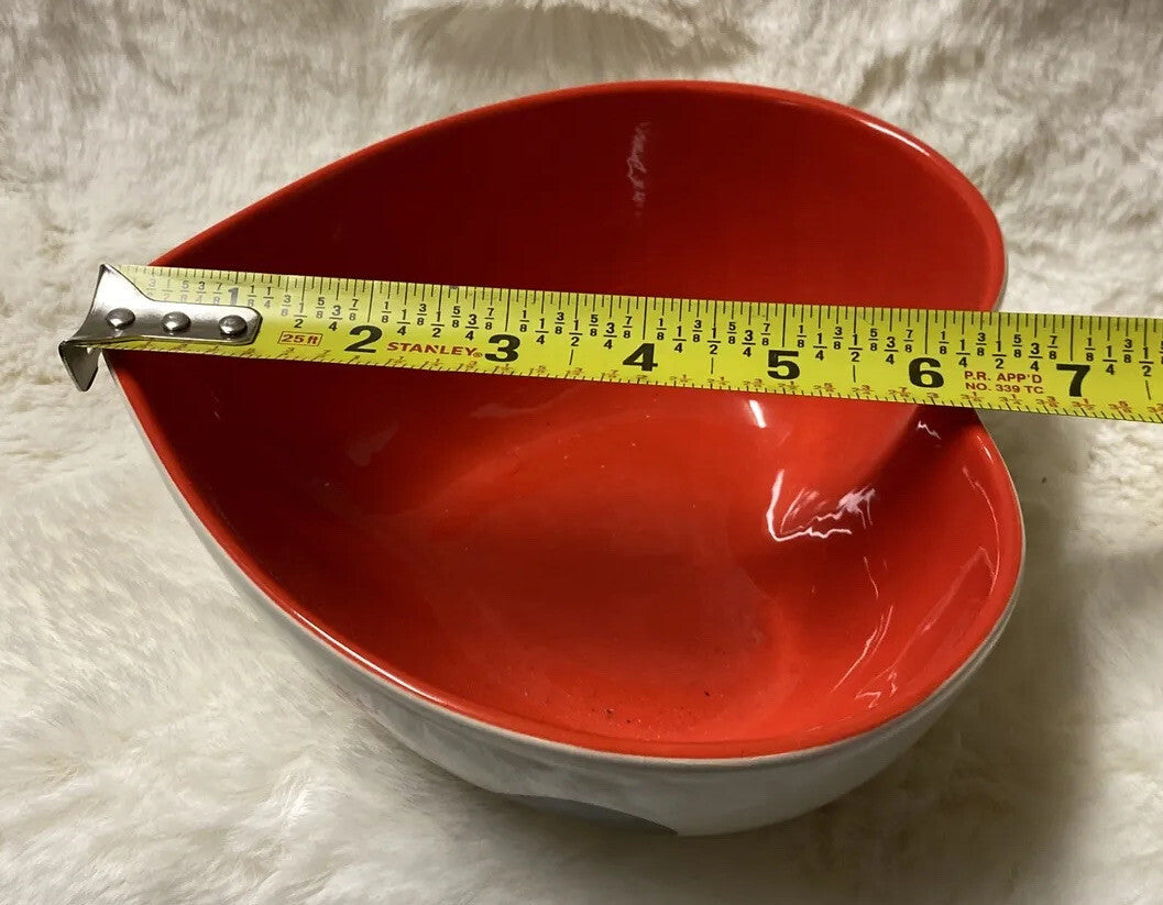 Rare Imported Coastline Imports COUNTRY ROOSTER Heart Shaped Earthenware Bowl