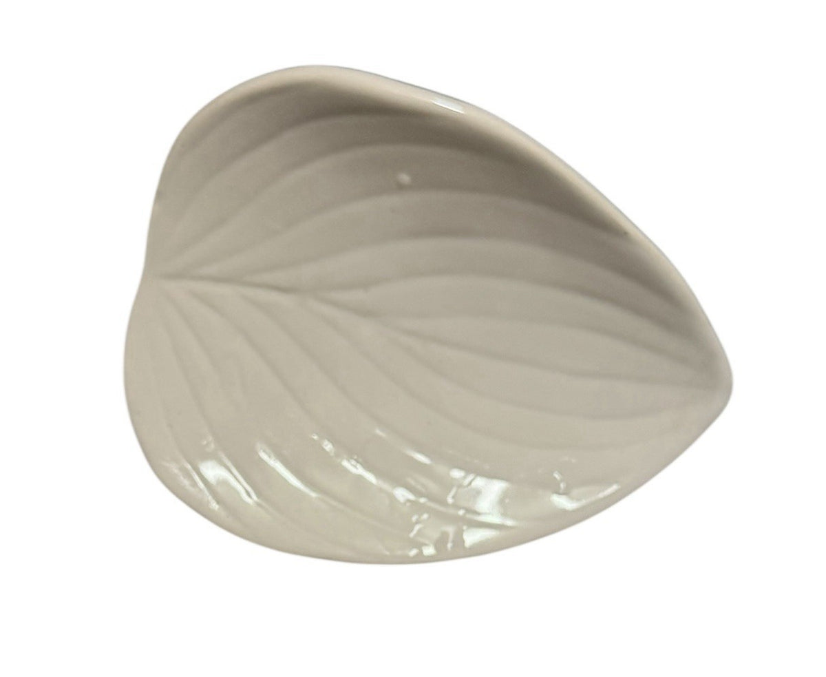 Napa Home & Garden 8pc Leaf Plates Set – 4 Large 8.5” & 4 Small 5” White Ceramic