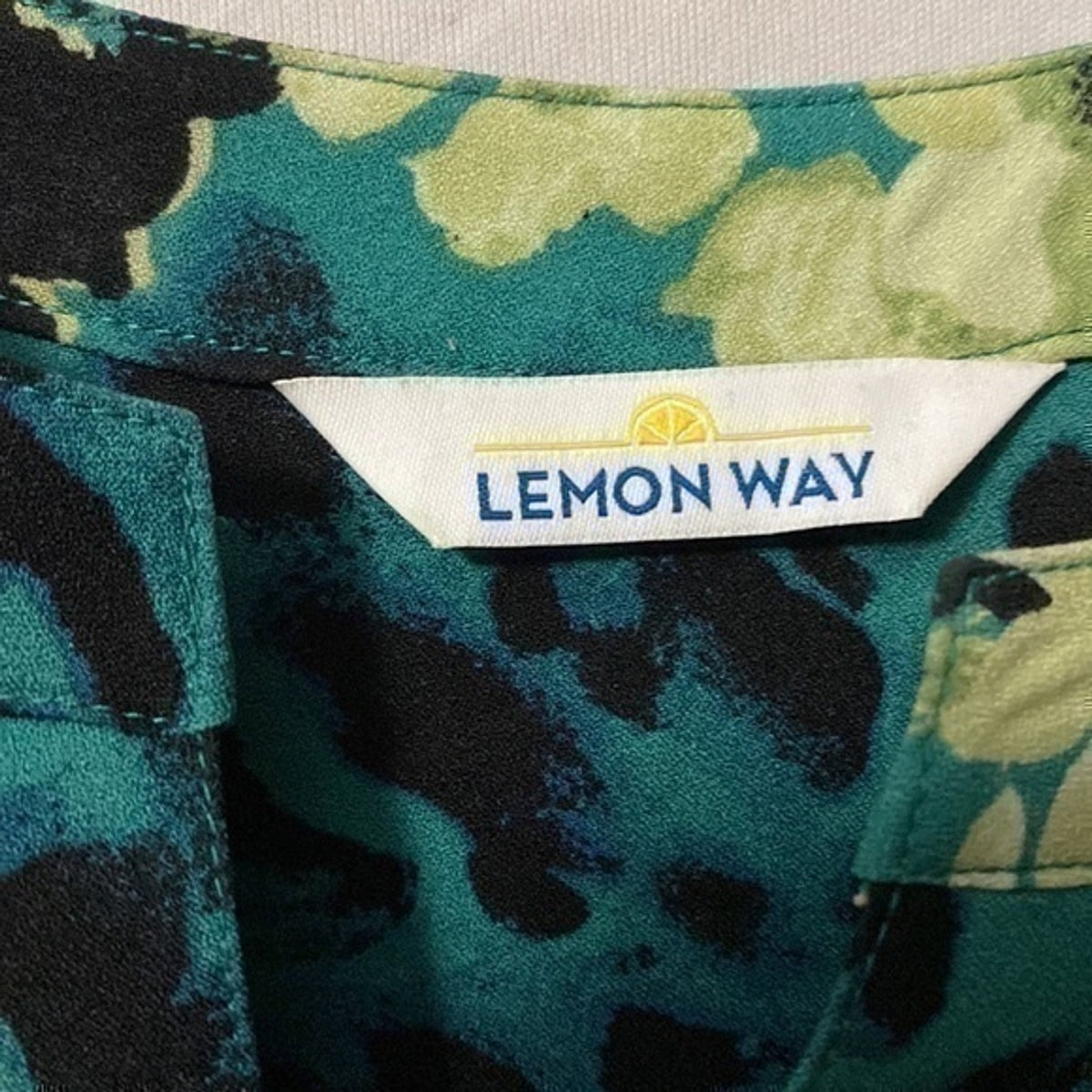Lemon Way Top Blouse Floral Long Sleeves Sz. S