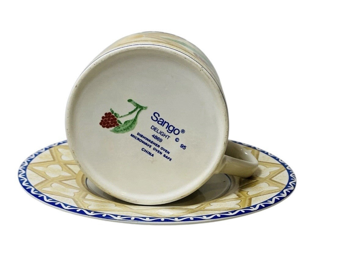 Sango Delight 4869 Set of 5 Cups & 5 Saucers Fruit Pattern Stoneware Vintage