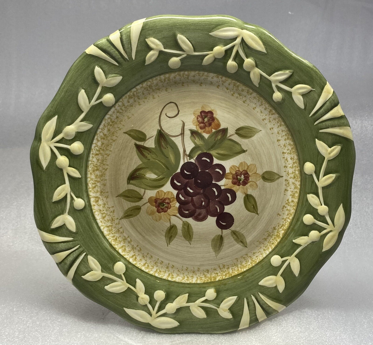 Certified Intl. La Toscana Salad Dessert Plate 8.5” Pamela Gladding GRAPE