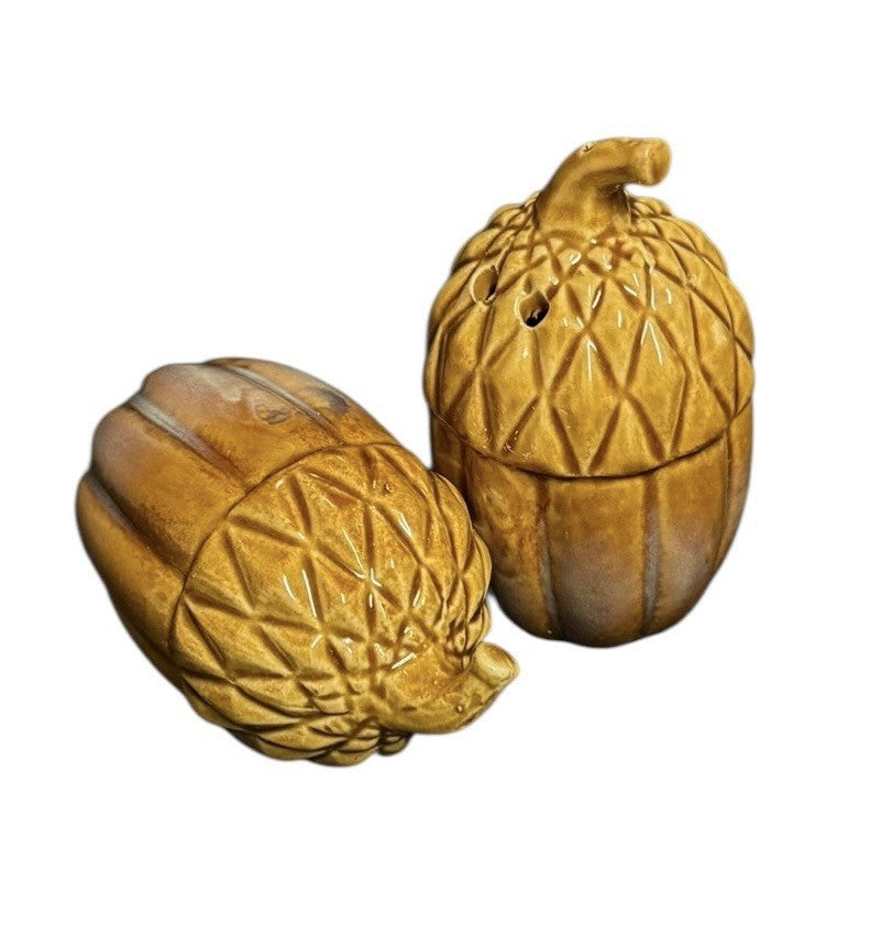 Acorn Salt & Pepper Shakers Set Ceramic 3.5” H Fall Autumn Thanksgiving Decor