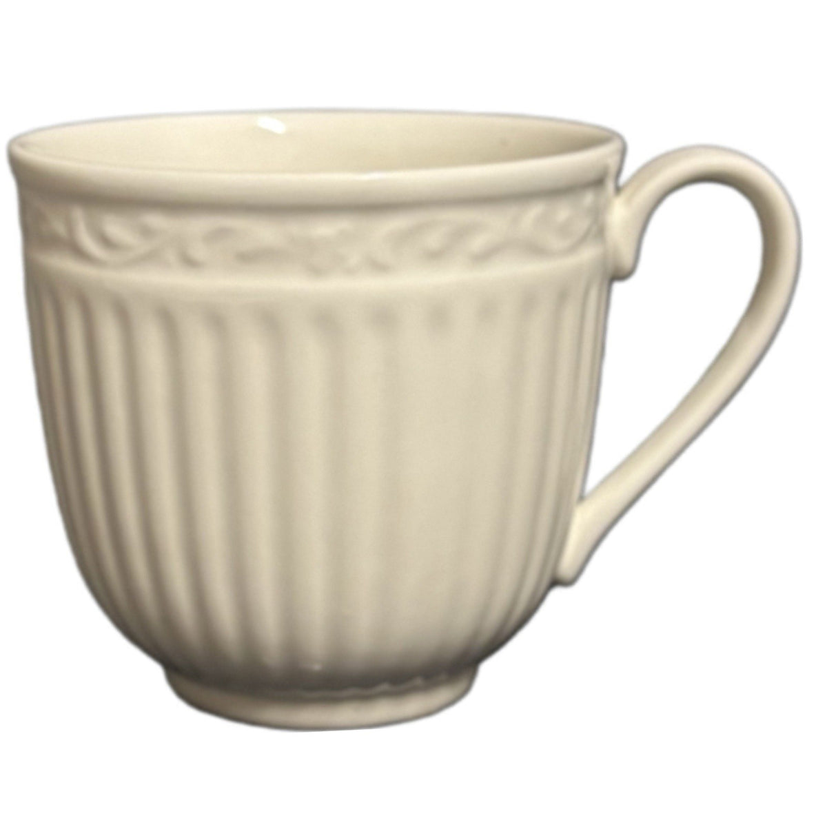 Mikasa Italian Countryside 4-Cups and 4-Saucers DD900 Ivory