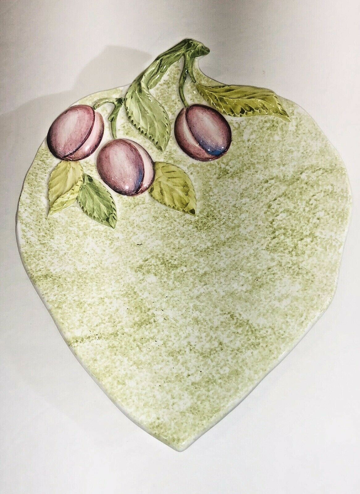 Set of 4 San Marco Nove Italy Leaf Plates – Cherry, Grape, Plum, Strawberry