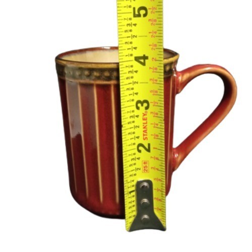 Gibson Elite ARTISTE RED Mug 10oz Brown Rim Ribbed & Dots Coffee Tea Ceramic Cup