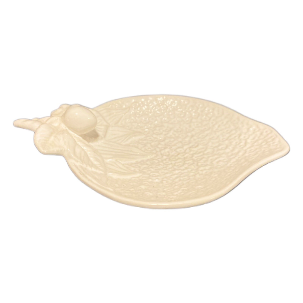 BORDALLO PINHEIRO Portugal Dish White Strawberry Shaped Olive Candy Chocolate