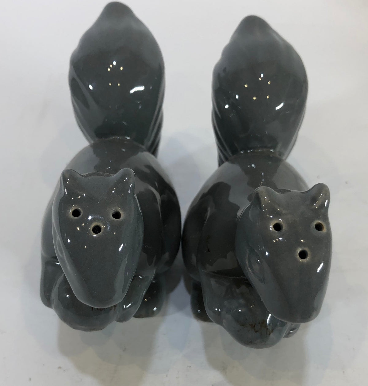 Salt & Pepper Shakers Kitchenware Dinning Table Collection Collectibles