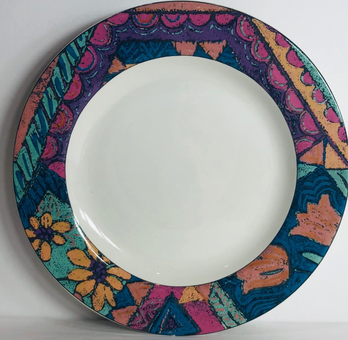 Misono HOLIDAY 92’ Dinnerware Collection Stoneware 4844 Oven Safe