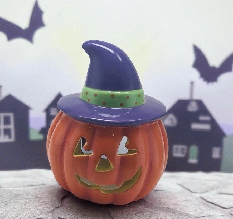 Hallmark Halloween Scented Candle 3D Pumpkin Head with Hat 6.5”H