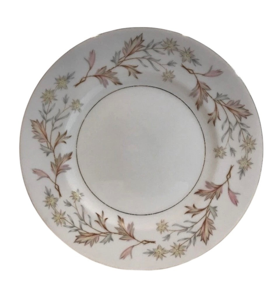 Harmony House Woodhue Fine China 16 Piece Set & 1 Oval Serving Bowl Japan