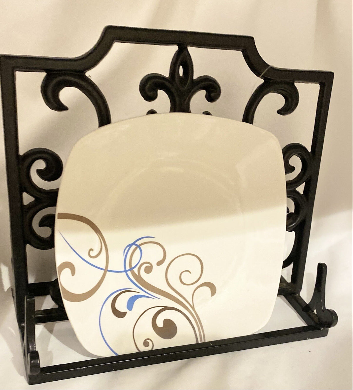 Coventry CHOCO SCROLL 3-Square Salad Plates Fine China Porcelain  (PTS) Int'l.