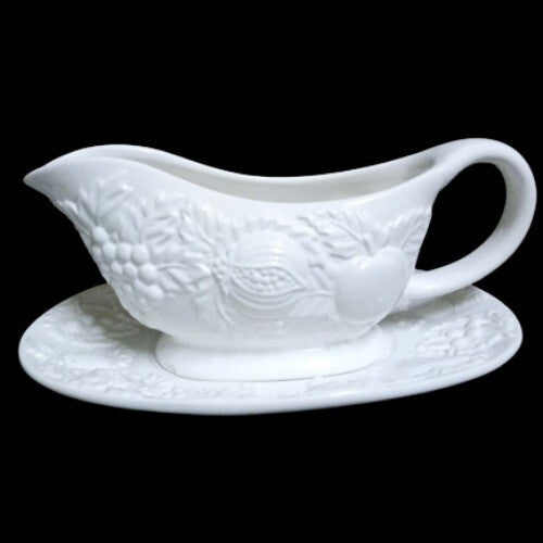 Gibson Designs GRACIOUS GATHERING Gravy Boat & Underplate 7 ¾”D White Embossed