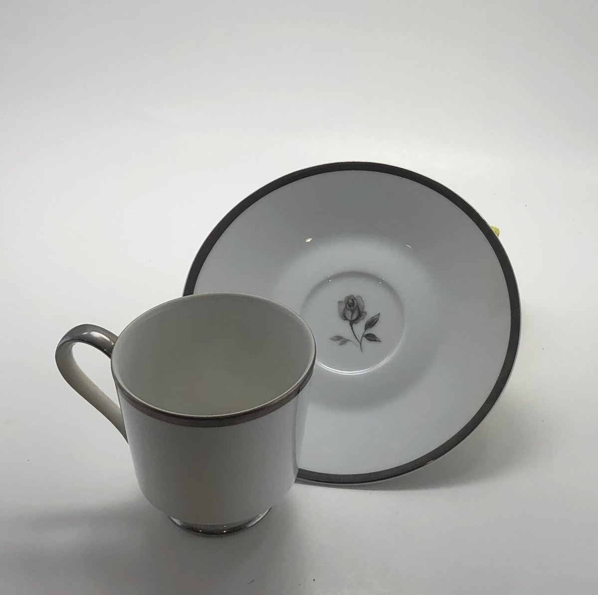 Empress ROSEMONT Fine China Japan 121 Dinnerware Collection