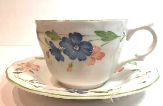 Nikko BORDEAUX 4-Cups 4 Saucers Provincial Designs Japan Blue Orange Flowers