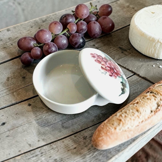 "GOURMET VILLAGE"  Wine Country Ceramic Brie Baker Cheese Dish with Lid 5" D