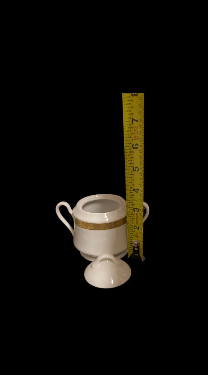 Gabbay QUEEN VICTORIA Creamer & Lidded Sugar Bowl Ceramic White Gold Border Trim