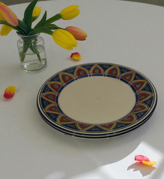 Pier 1 Imports England Set of 2 Dinner Plates Geometric Border 10 5/8”D