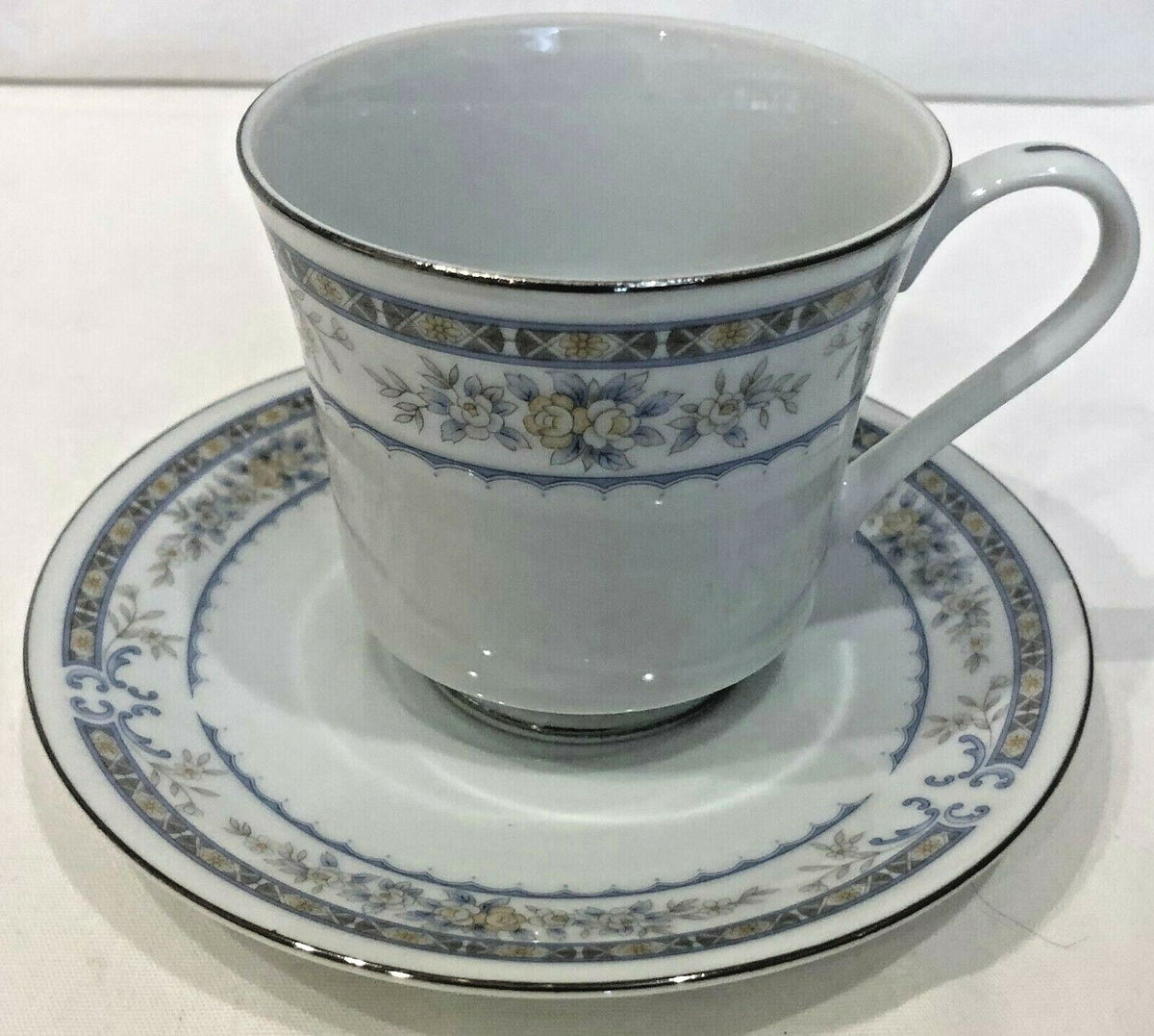 The Sakurai GARDEN Japan Fine Porcelain China Designer Collection Dinnerware