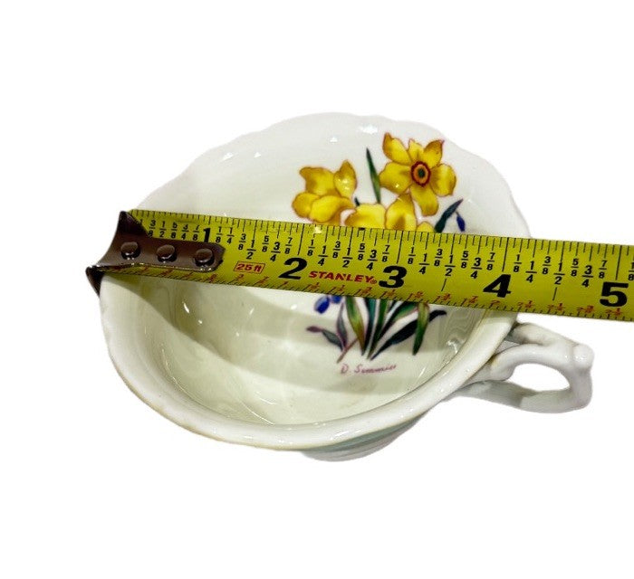 Royal Sealy Japan Daffodil Teacup & Saucer Set Green Yellow Floral Vintage