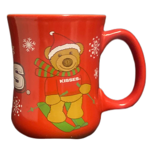 GALERIE Hershey KISSES Red Mug Christmas Skiing Bear Winter Snowflakes Tea Cup