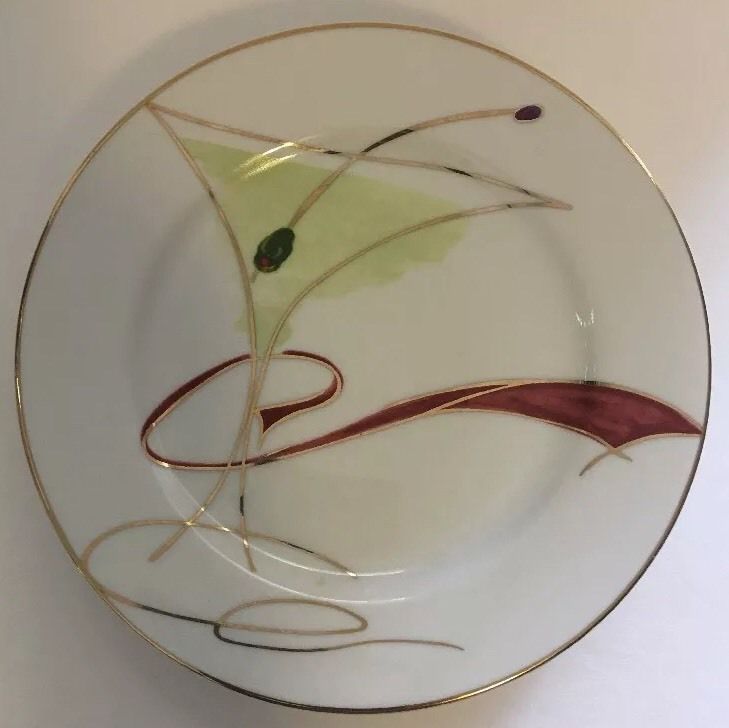Pier 1 Imports Set of 4 Salad/Dessert Plates (MARTINI)