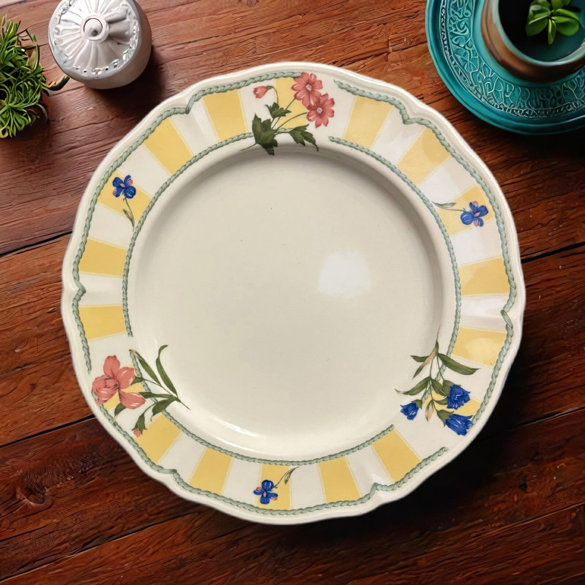Noritake SUMMER ESTATE 5-Salad Plates 9212 Dessert Appetizer Ireland Dinnerware