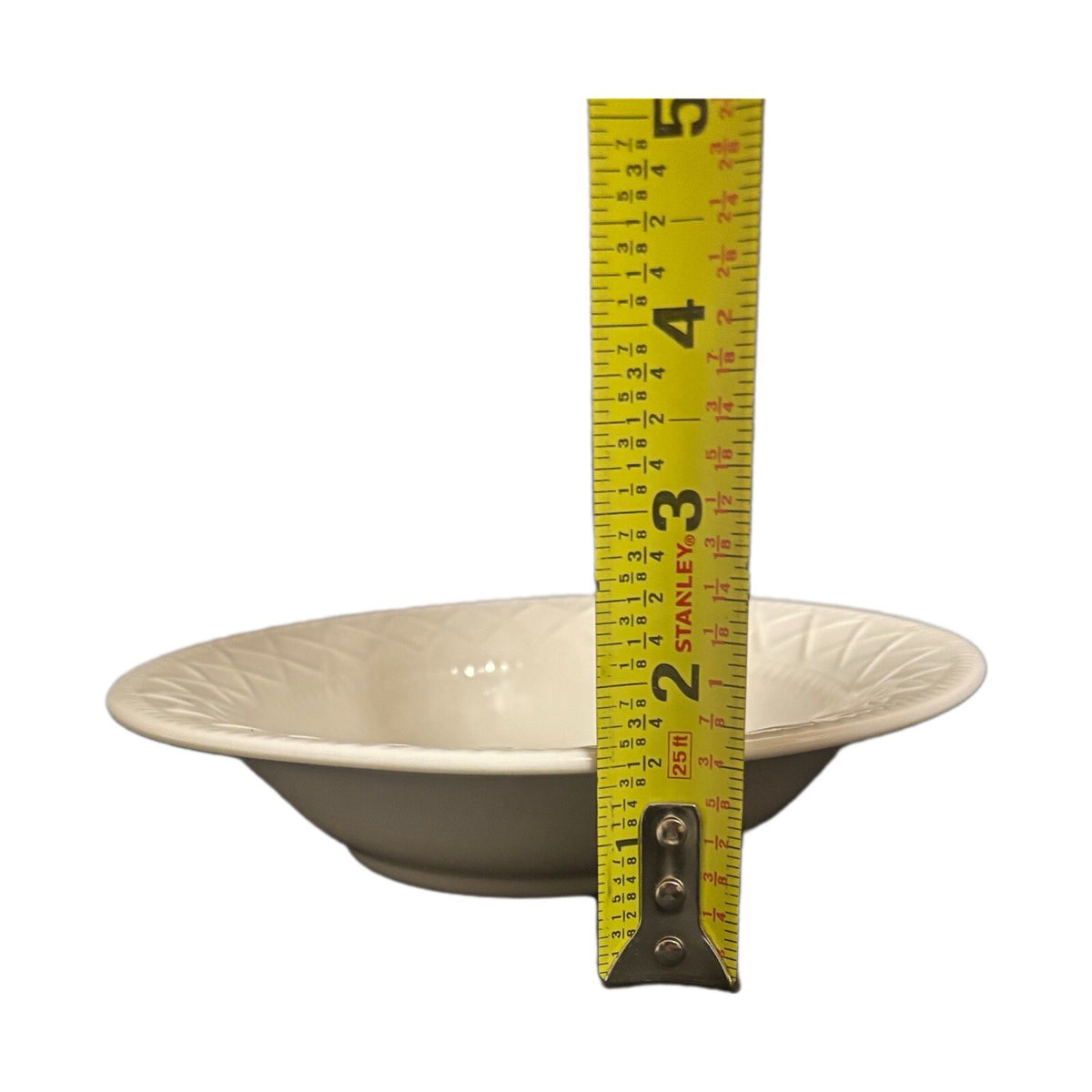 TOTALLY TODAY 6-Cereal Bowls All White Embossed Criss-Cross Border Ceramic Dish