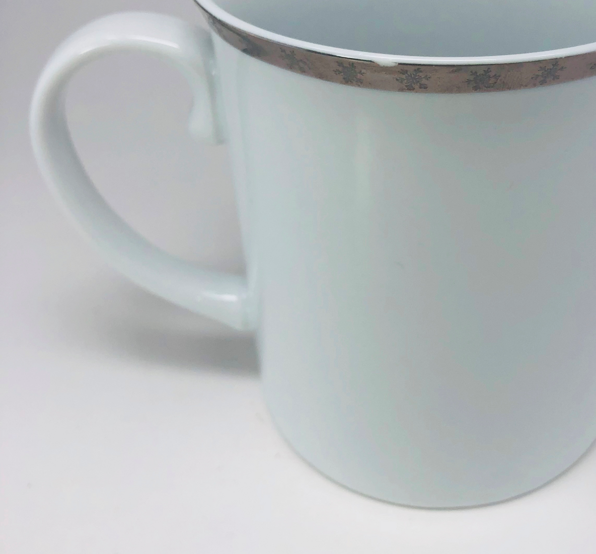 Threshold Holiday 2-Mugs White Porcelain Silver Snowflake Winter Tea Coffee Cup