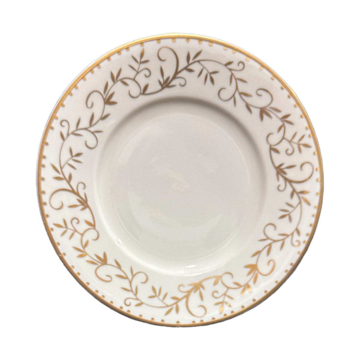 Crate & Barrel Elyse Buffet Salad Luncheon Plates Set of 4 Gold Vine Scroll