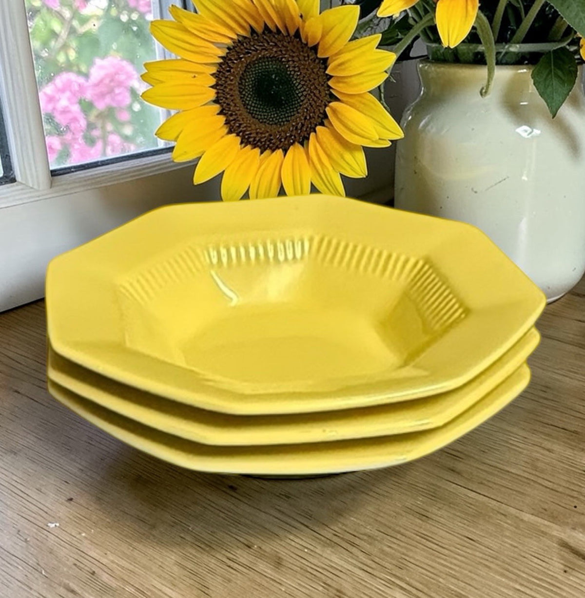 Independence Ironstone Castleton Yellow Fruit Bowls Set 3 Octagon 5 3/4" D Japan