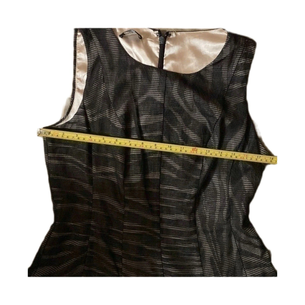Bebe Sleeveless Fit & Flare Dress Black Gray Animal Print Size 10