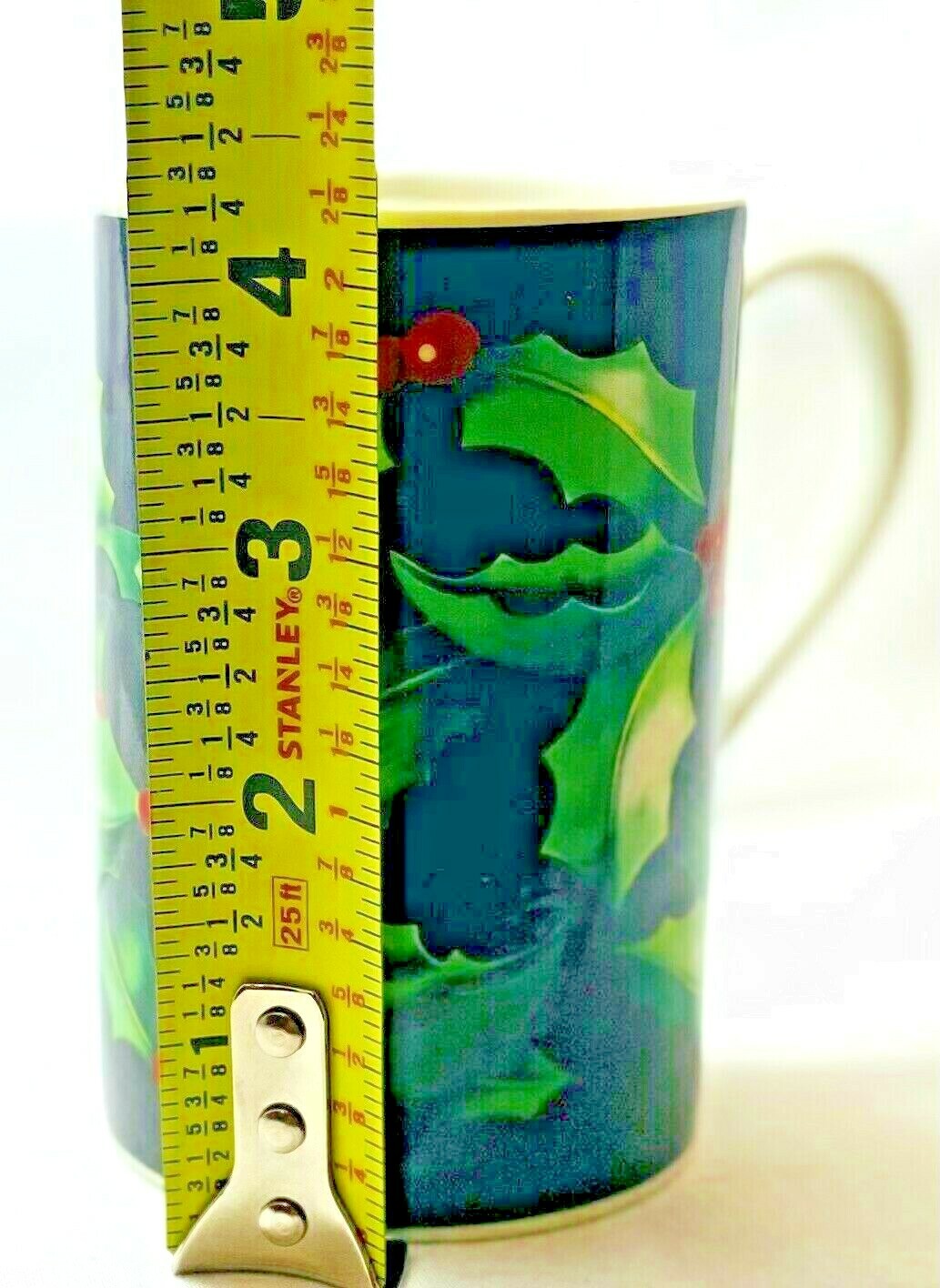 Dunoon Caroline Bessey Stoneware Mug Christmas Flowers Holly Scotland 8 Oz. Cup