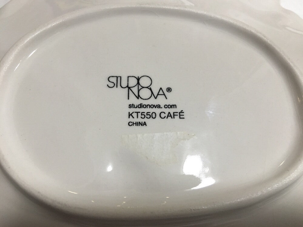 Studio Nova Dessert Snack Embossed Oval Plates Café Pattern -KT 550