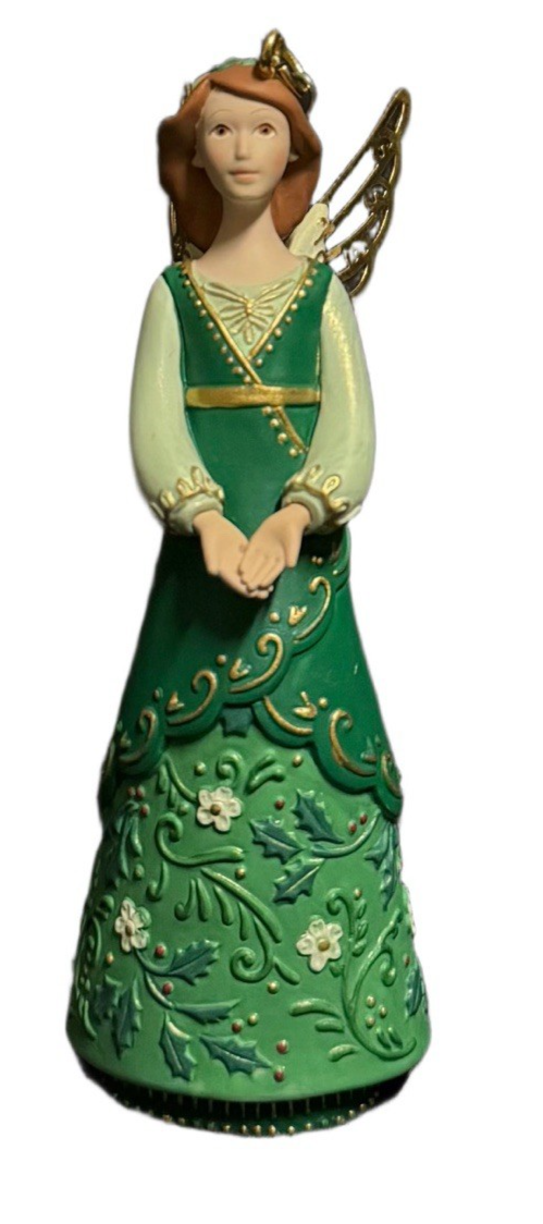 2005 Hallmark Keepsake Esmeralda Joyful Tidings Ornament Christmas