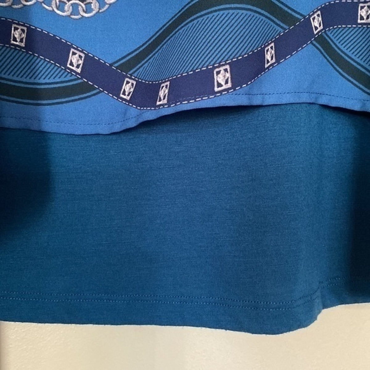 DG2 by Diane Gilman Printed Scarf Overlay Long-Sleeve Knit Top S