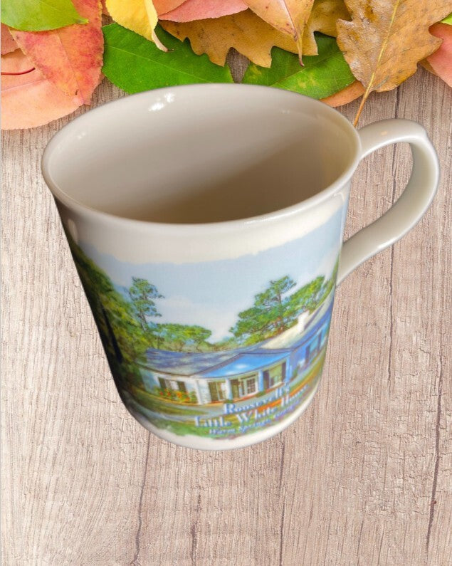 Roosevelt's LITTLE WHITE HOUSE 2008 Porcelain Coffee Mug Design Masters Tea Cup