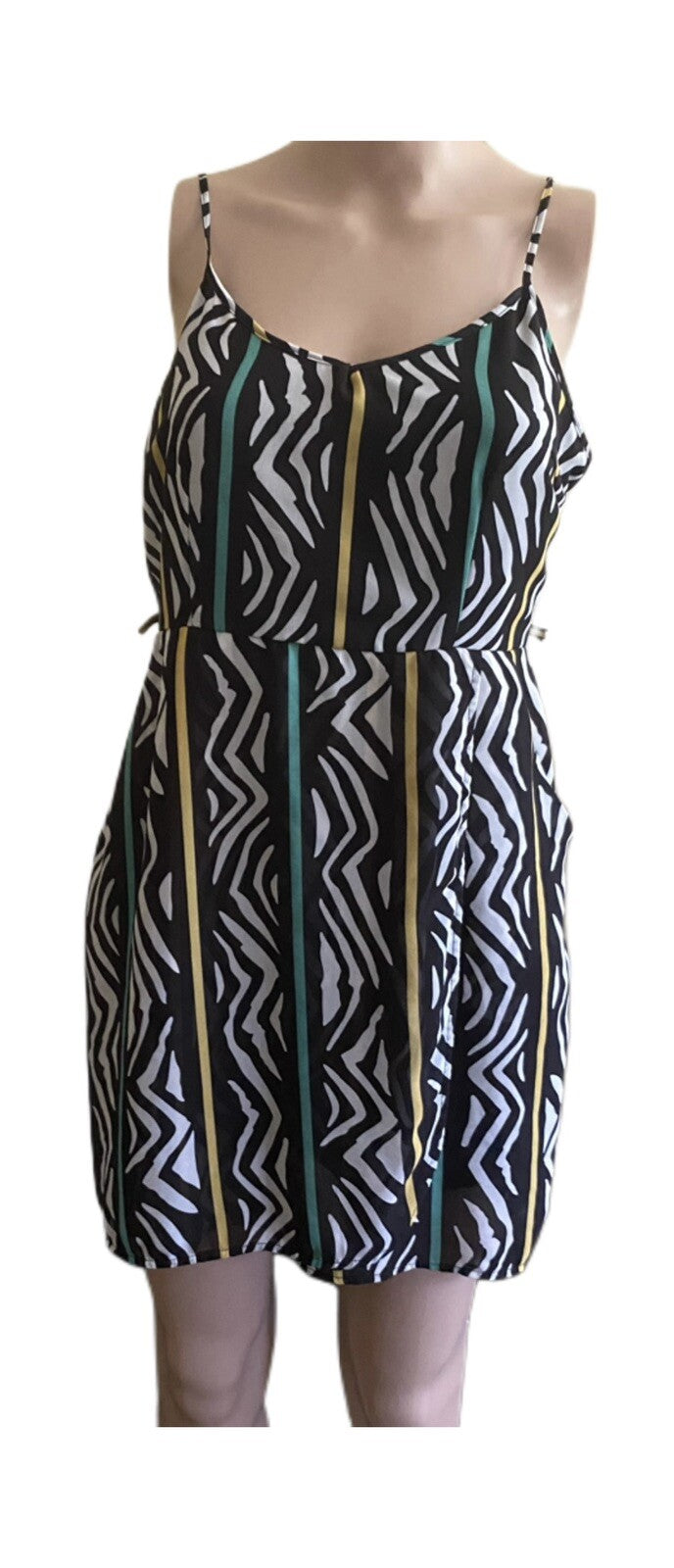 Forever 21 Sundress Mini Dress Women's Size MM Zig Zag Stripes