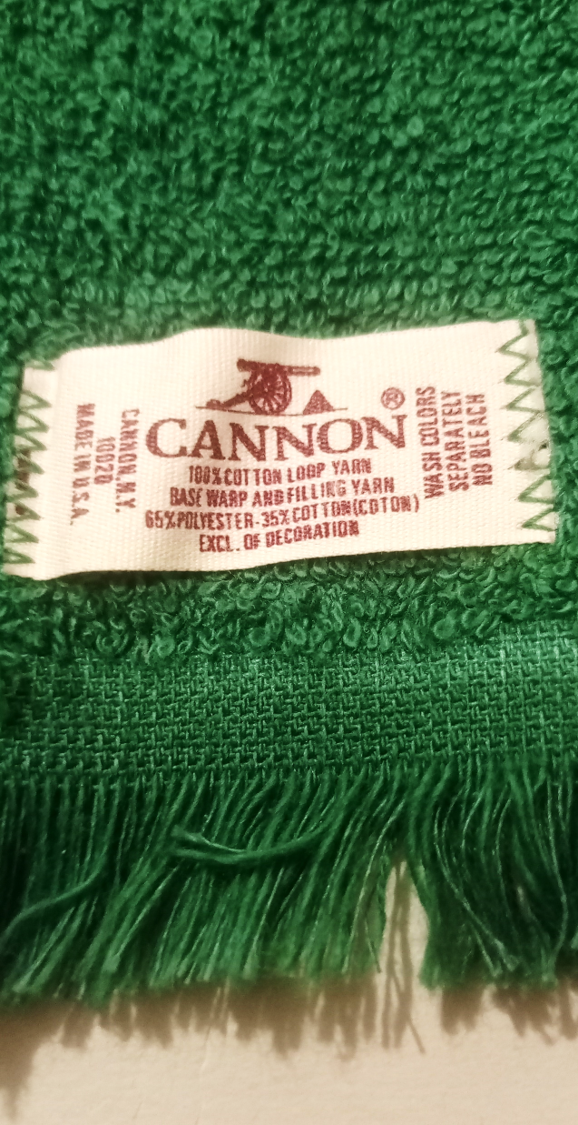 CANNON TOWELS SET CHRISTMAS TREE APPLIQUÉ  GREEN/RED/WHITE