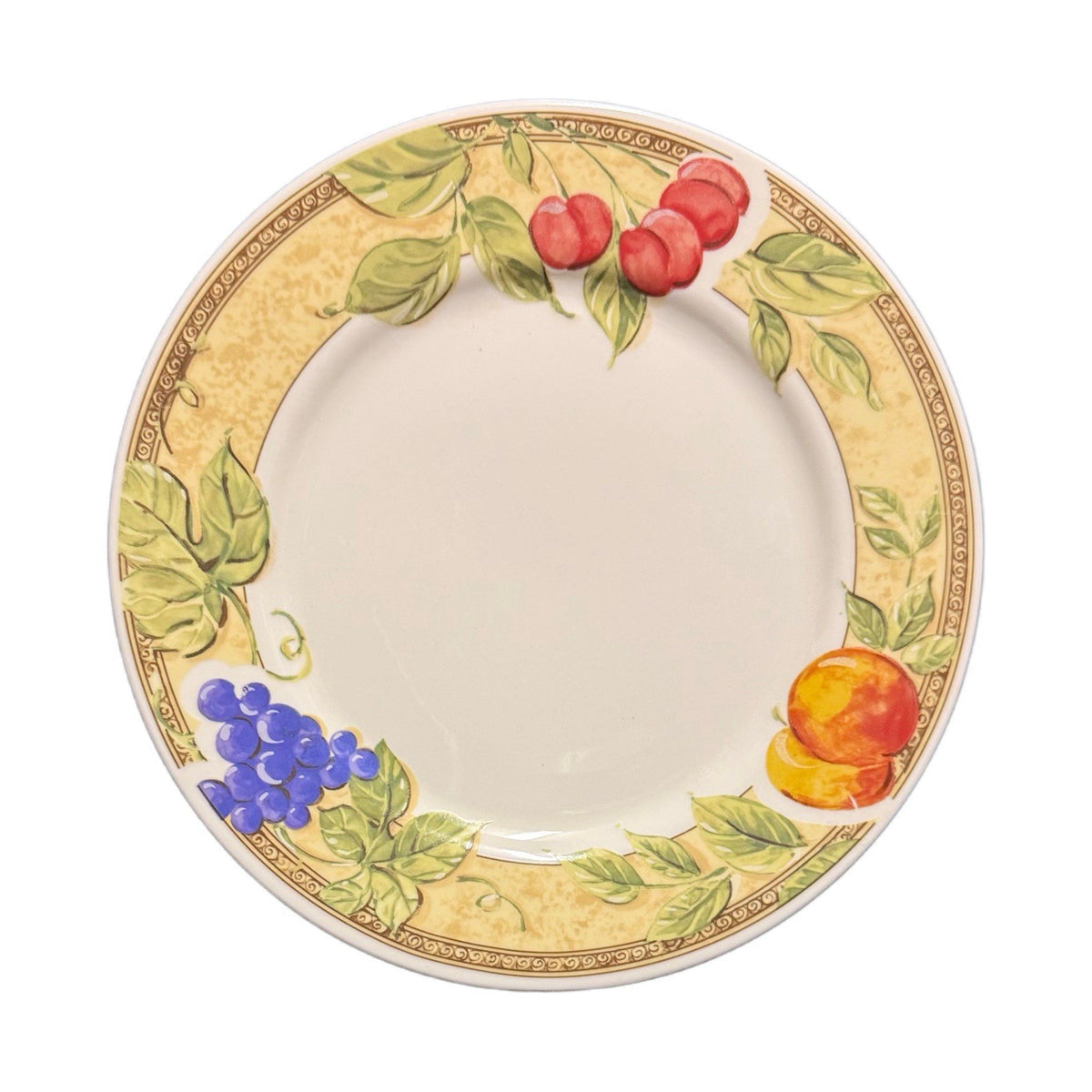 Gibson Designs Fruit Grove Dinner Plates Set of 4 Cherries Grapes Peach 10 3/8”D