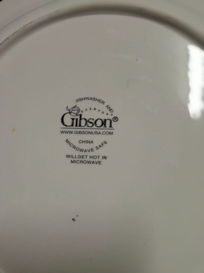 Gibson Designs PALM COURT Dinner Plate White 10 ¾" D Green Palm Tree Green Trim