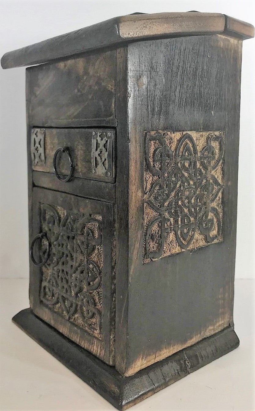 Vintage Look Mango Wood Jewelry Box Organizer Hand-Carved Treasure Chest 8.5" H