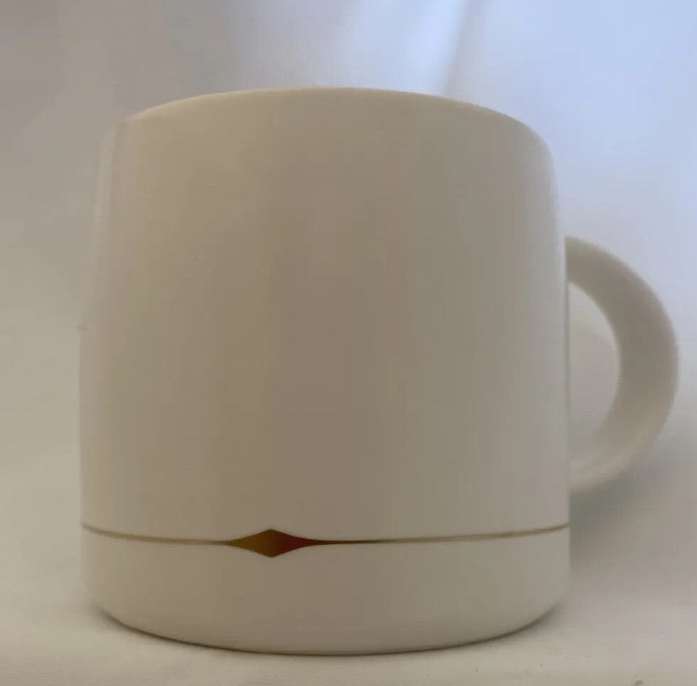 Rare AMY HAMLEY Mug Magenta 24KT Gold Ring Trim White Ceramic Coffee TeaCup 13oz