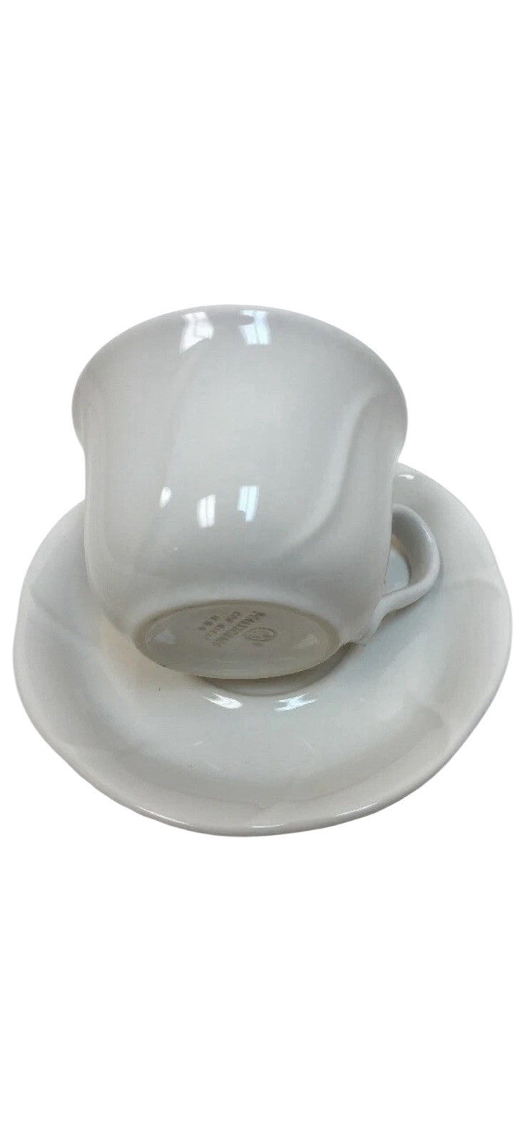 Pfaltzgraff Stratus Cups & Saucers Set of 4 White Ceramic Swirl Embossed USA